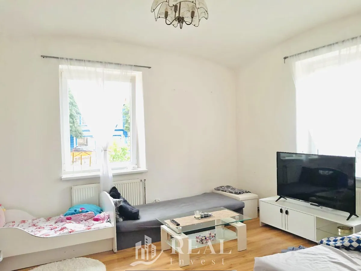 Pronájem bytu 1+1 50 m²